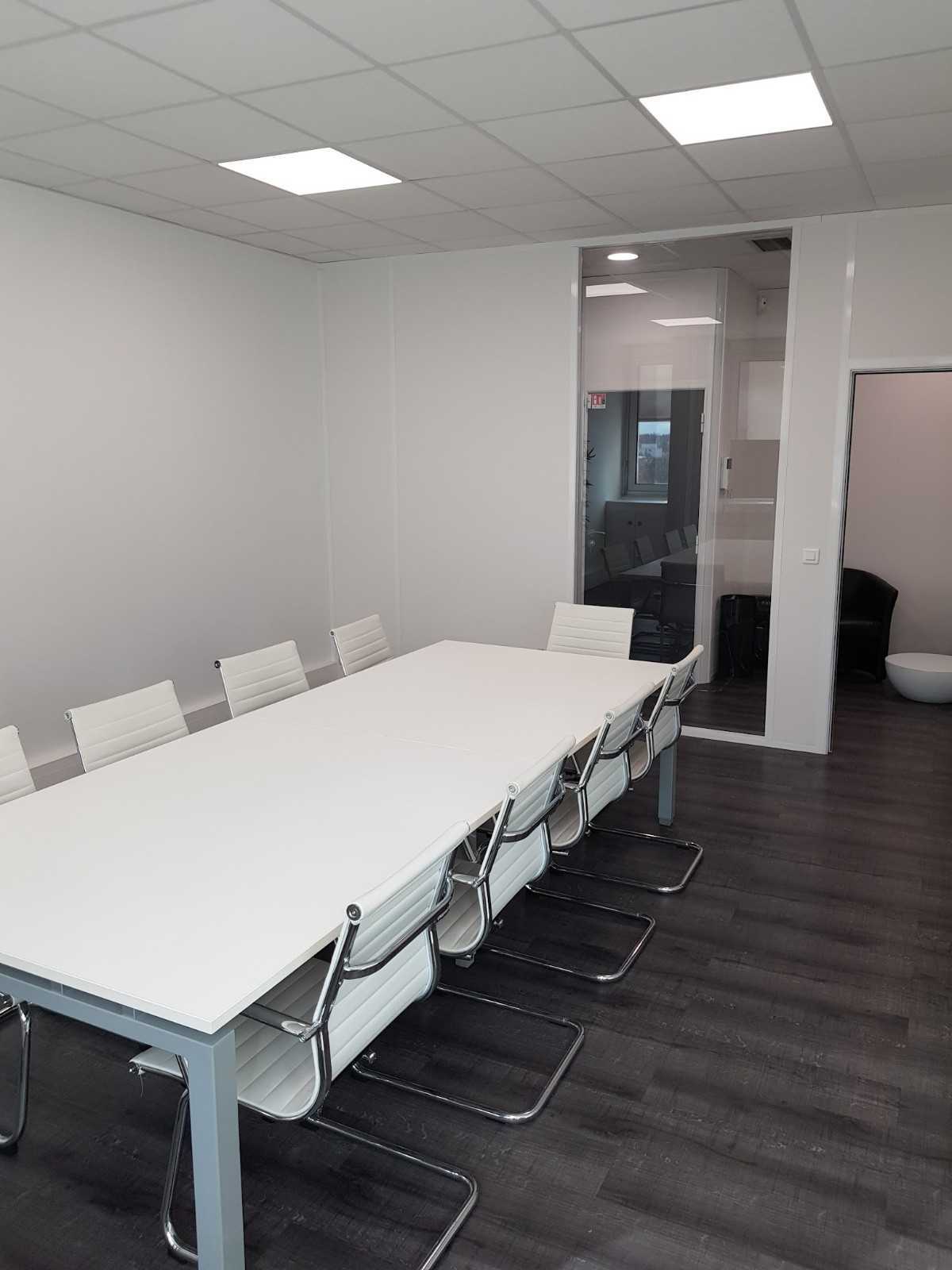 Bureaux 290 m² + 5 places de parking — photo 6